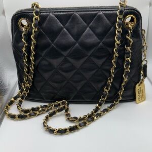 Chanel Dome 24 kt plated Vintage Shoulder Bag